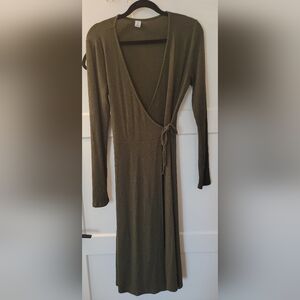 Old Navy Olive Green Ribbed Wrap Dress